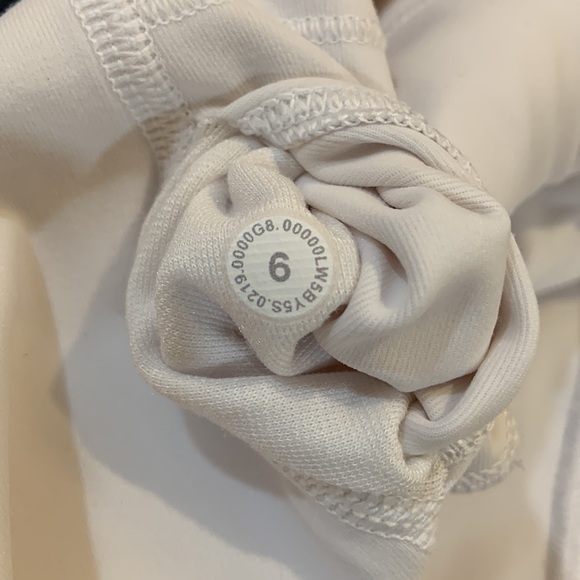 Lululemon Wunder Unders. Full on luxtreme. - Picture 2 of 4